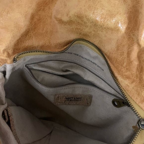 Matt & Nat envelope purse with zipper detail - Picture 3 of 4